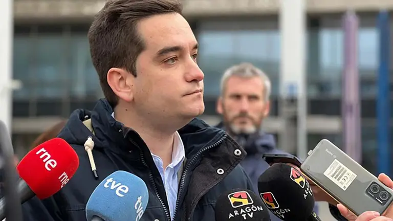 Le acusan de tapar la situaci&oacute;n convocando de manera urgente el pleno de Presupuestos. Foto: PP DPZ