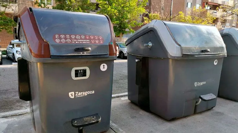 contenedor-marr&oacute;n-zaragoza-materia-organica-barrios-septiembre