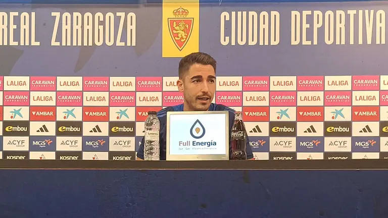 El centrocampista del Real Zaragoza ha puesto voz al vestuario este mi&eacute;rcoles