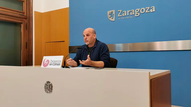 Suso Dom&iacute;nguez es concejal de ZeC en el Ayuntamiento de Zaragoza