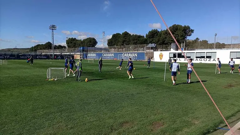 El Real Zaragoza no ha contado con Keidi Bare en el entrenamiento