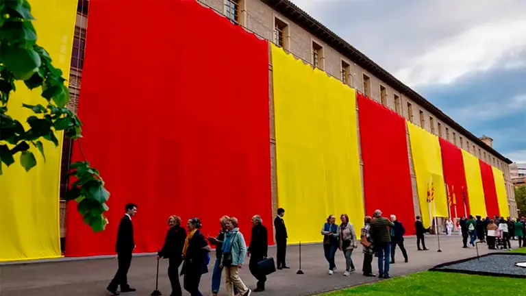 Solo se mantienen los actos institucionales , los eventos taurinos y el D&iacute;a del libro