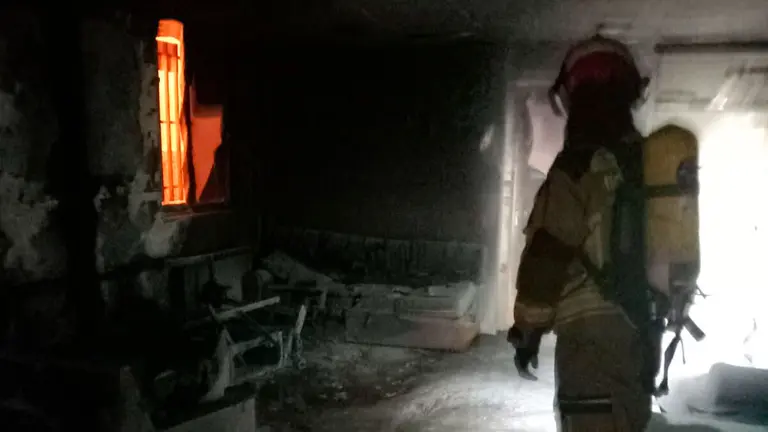 El incendio ocasionado en un centro de menores de Teruel el pasado viernes apunta a que fue causado por uno de los internos.