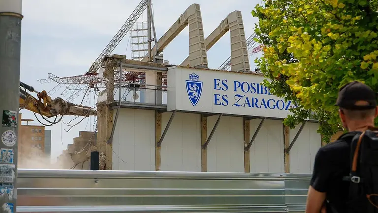 El nuevo estadio del Real Zaragoza avanza en su construcci&oacute;n