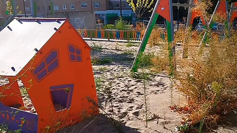 parque-infantil-la-jota-protestas-vecinales-zaragoza