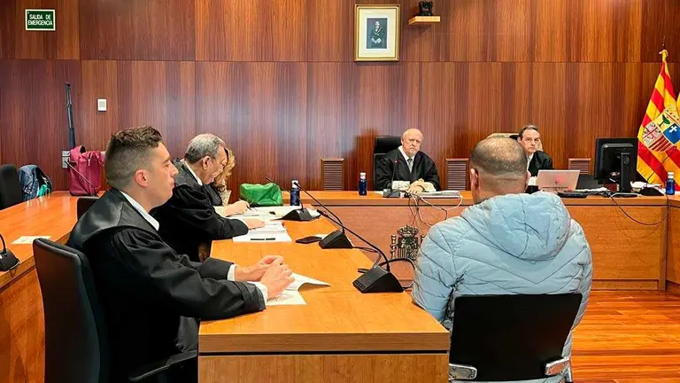 El acusado de matar a su camello en Ejea de los Caballeros, esta semana en la Audiencia Provincial, se enfrenta a 39 a&ntilde;os de c&aacute;rcel.