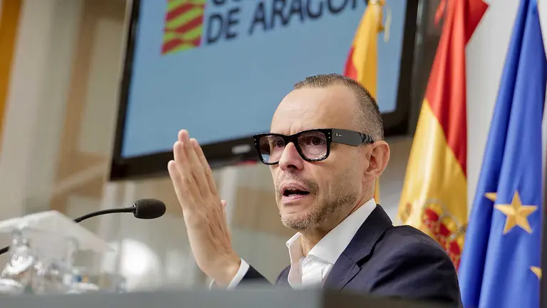 Rueda de prensa de Pedro Olloqui. Foto: Fabi&aacute;n Sim&oacute;n (DGA)