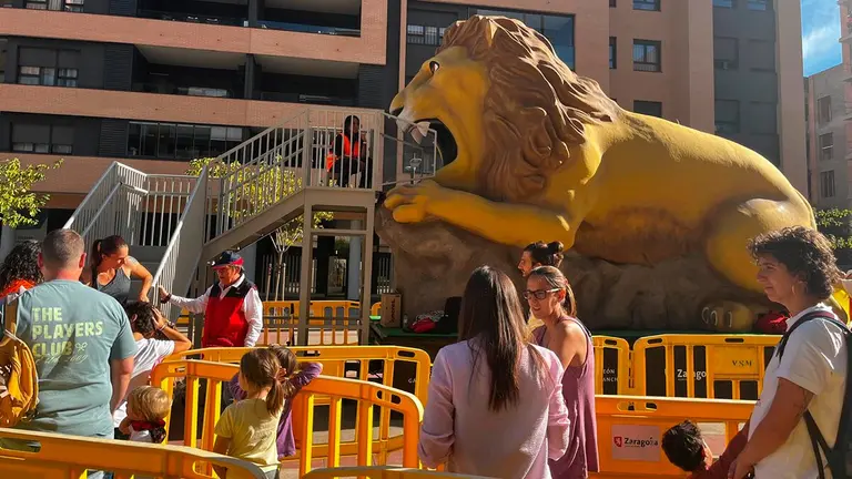 El le&oacute;n Garganch&oacute;n ha sido una de las novedades de estas fiestas. Foto: Y.T