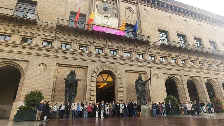 violencia-genero-asesinato-san-jose-zaragoza-ayuntamiento
