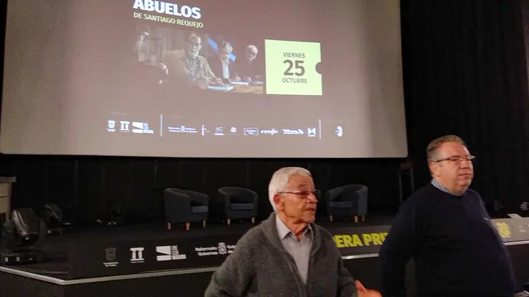 Alfonso Verdoy Blanco, escritor y profesor navarro, tambi&eacute;n era un miembro veterano del Cineclub Muskaria. Foto: Cineclub Muskaria