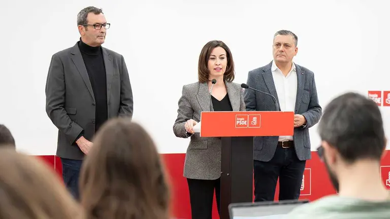 Teresa Ladrero durante la rueda de prensa acompa&ntilde;ada de Gu&iacute;a y Sab&eacute;s. Foto: Jos&eacute;. D. Valero