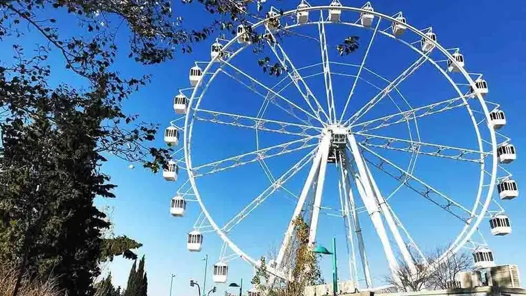 En diciembre de 2018 Zaragoza tuvo una noria durante la Navidad