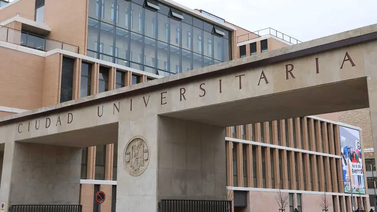 UNIVERSIDAD