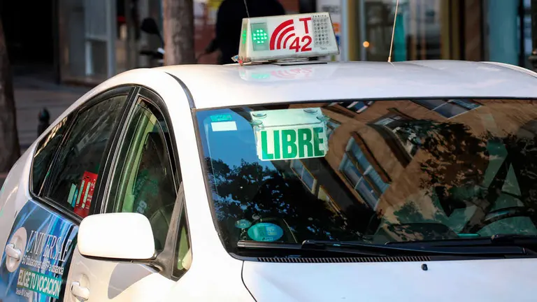 El taxi se encarece en Nochevieja. Foto: Pilar &Aacute;lvarez