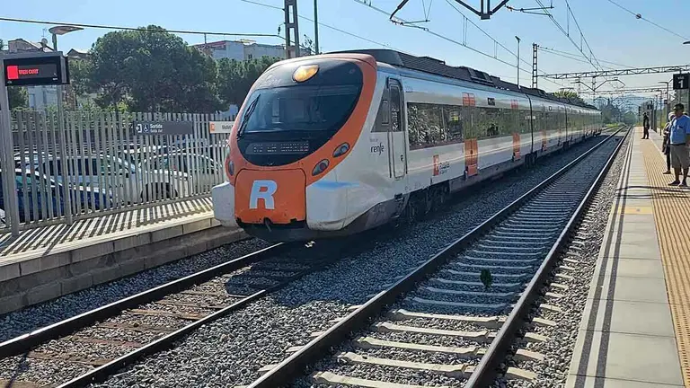 Suspendidos hasta nuevo aviso todos los trenes de Rodalies en Catalu&ntilde;a por el fuerte temporal. Foto de Archivo: Servimedia