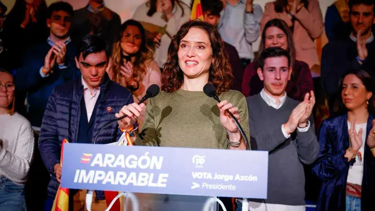 Isabel D&iacute;az Ayuso en el mitin en el cine Palafox. Foto: PP Arag&oacute;n