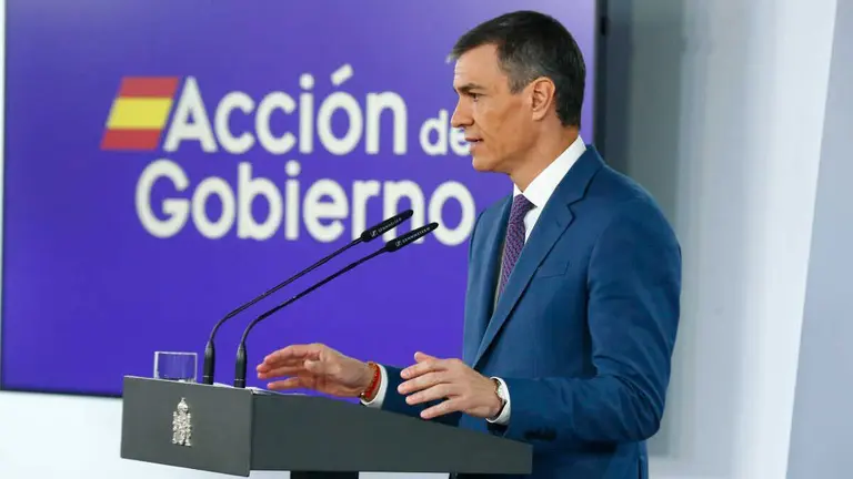 Pedro S&aacute;nchez en una intervenci&oacute;n en La Moncloa | Foto de Pool Moncloa/Borja Puig de la Bellacasa