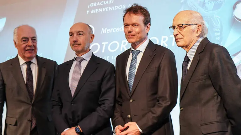 Mercedes-Benz-ok-mobility-11-