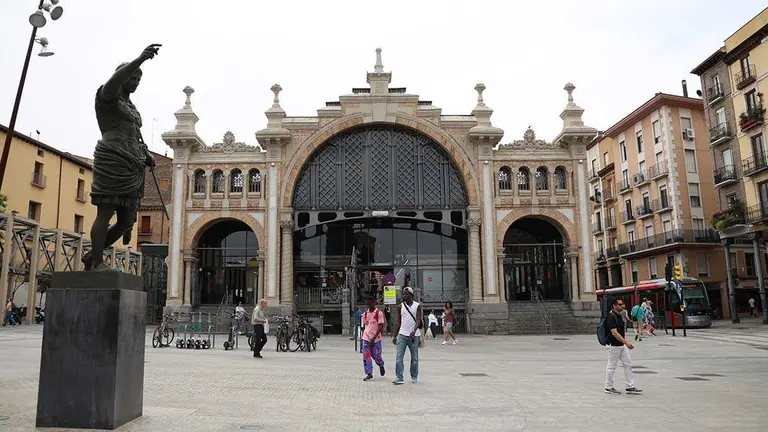 La pelea se inici&oacute; en las inmediaciones de un bar del Casco Hist&oacute;rico de Zaragoza, cerca del Mercado Central. Foto de Archivo: Pilar &Aacute;lvarez