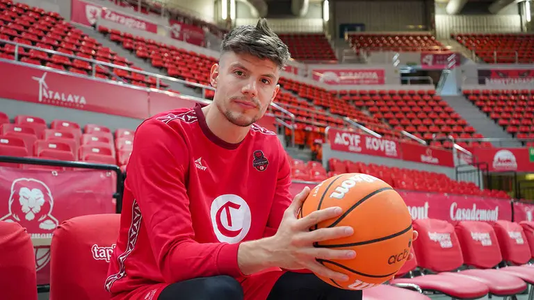 Joaqu&iacute;n entrevista