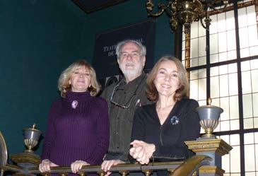 Las actrices y el director han presentado la obra en el Teatro Principal