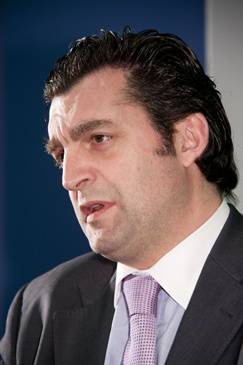 El director gerente del Inaem aboga por acercar el Instituto a las empresas