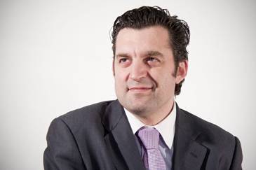 Escario se muestra cauto ante el auge de la figura del emprendedor