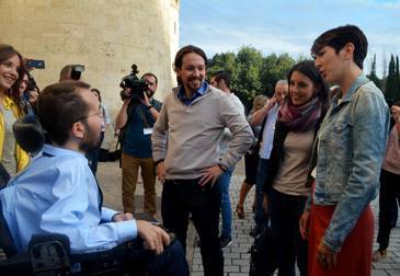 Violeta Barba, de Podemos, se convirtió en la primera mujer en presidir las Cortes