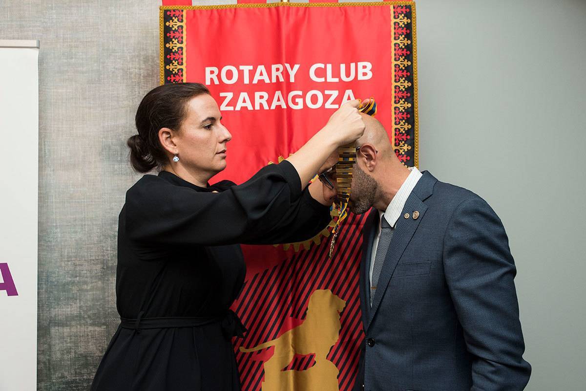 Cambio de collares Rotary 2022