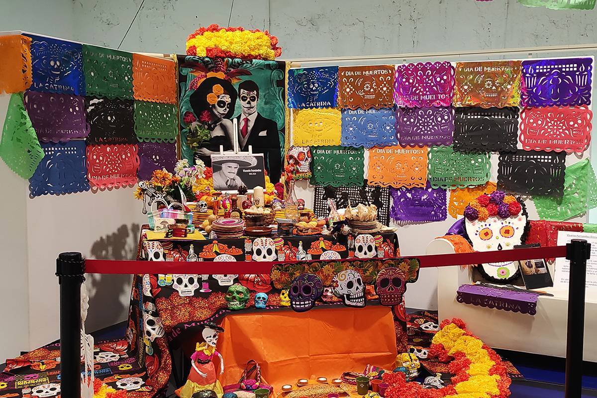 altar día de muertos cubit