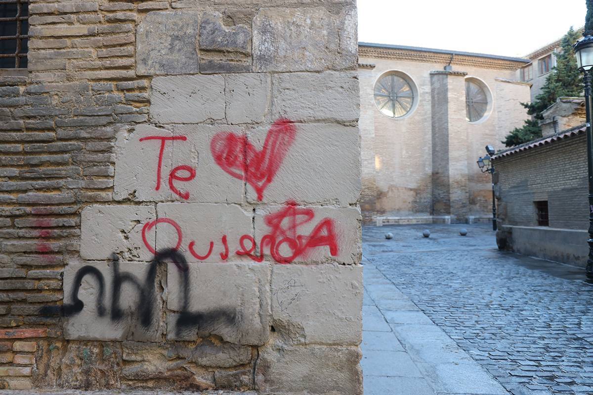 Vandalismo fachada seo