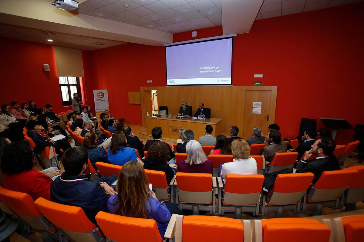 presentación del segundo programa de mentores Unizar y Adea