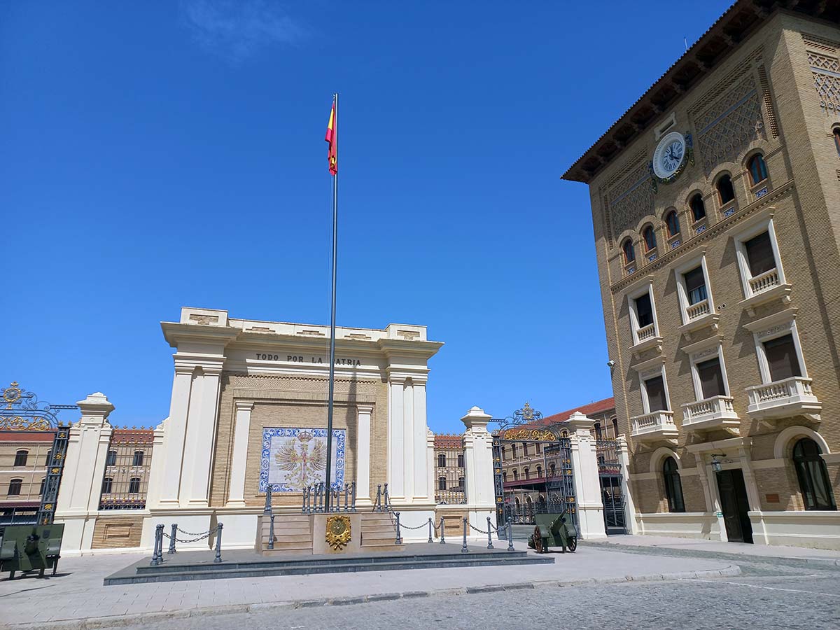 Patio de Armas Academia General Militar Zaragoza
