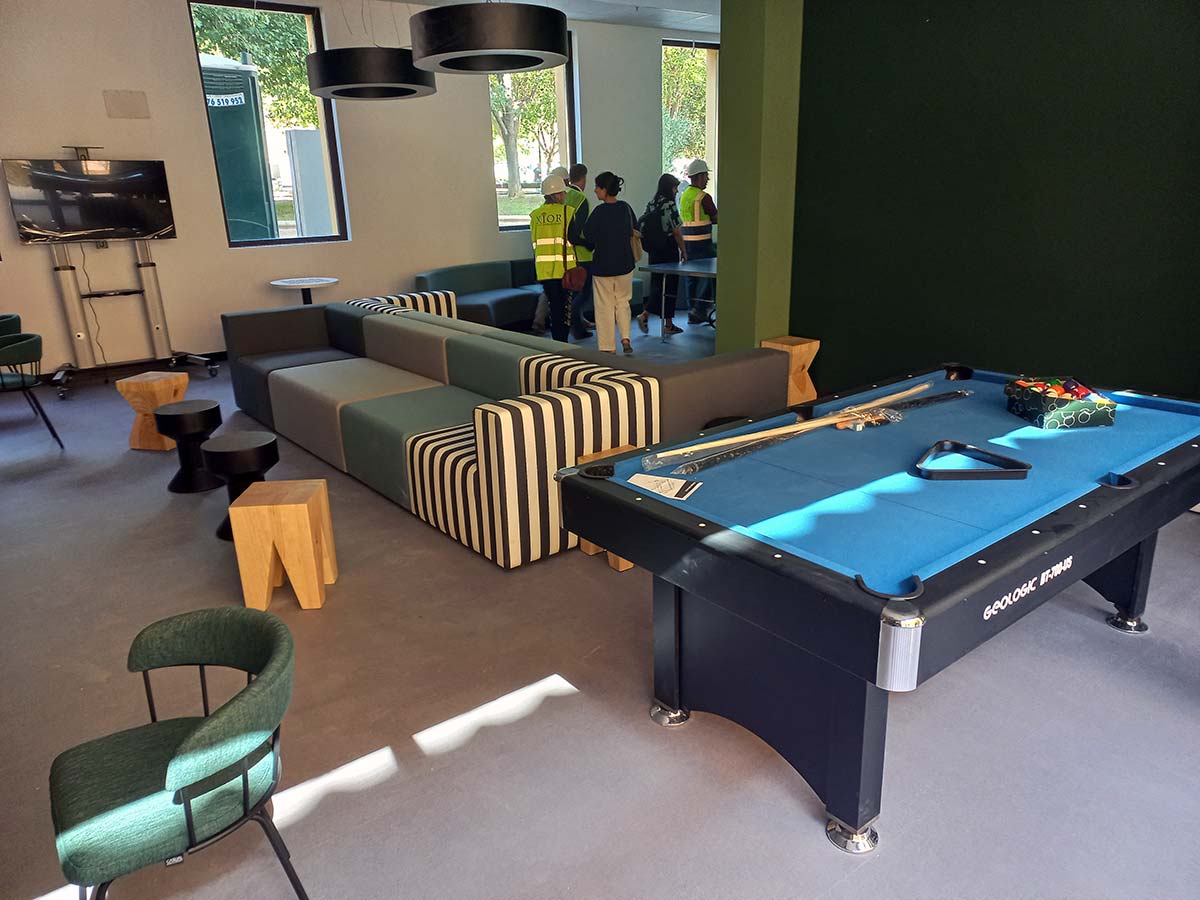Salas de ocio juegos residencia Pontoneros Zaragoza