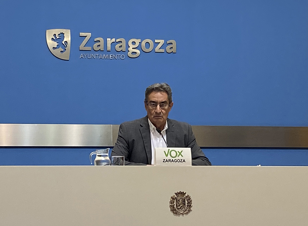 Julio Calvo es el portavoz de Vox en el Ayuntamiento de Zaragoza