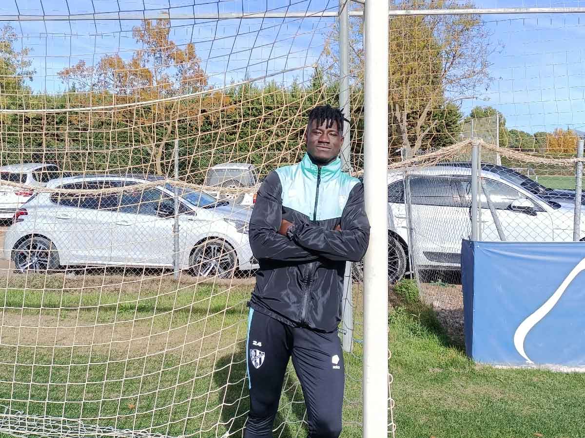 samu obeng jugador Huesca