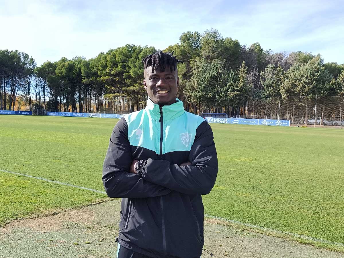 samu obeng jugador Huesca