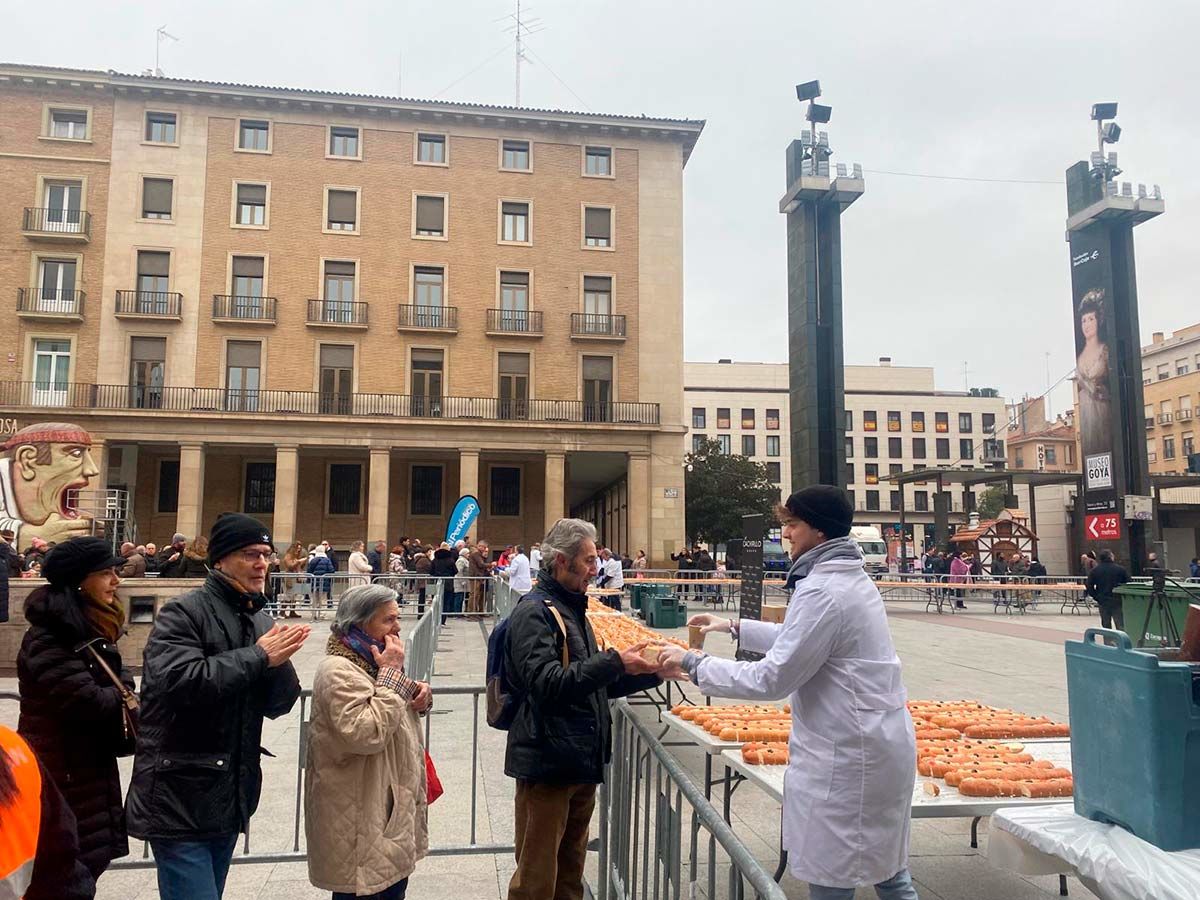 Los más madrugadores llevaban esperando desde las ocho de la mañana.