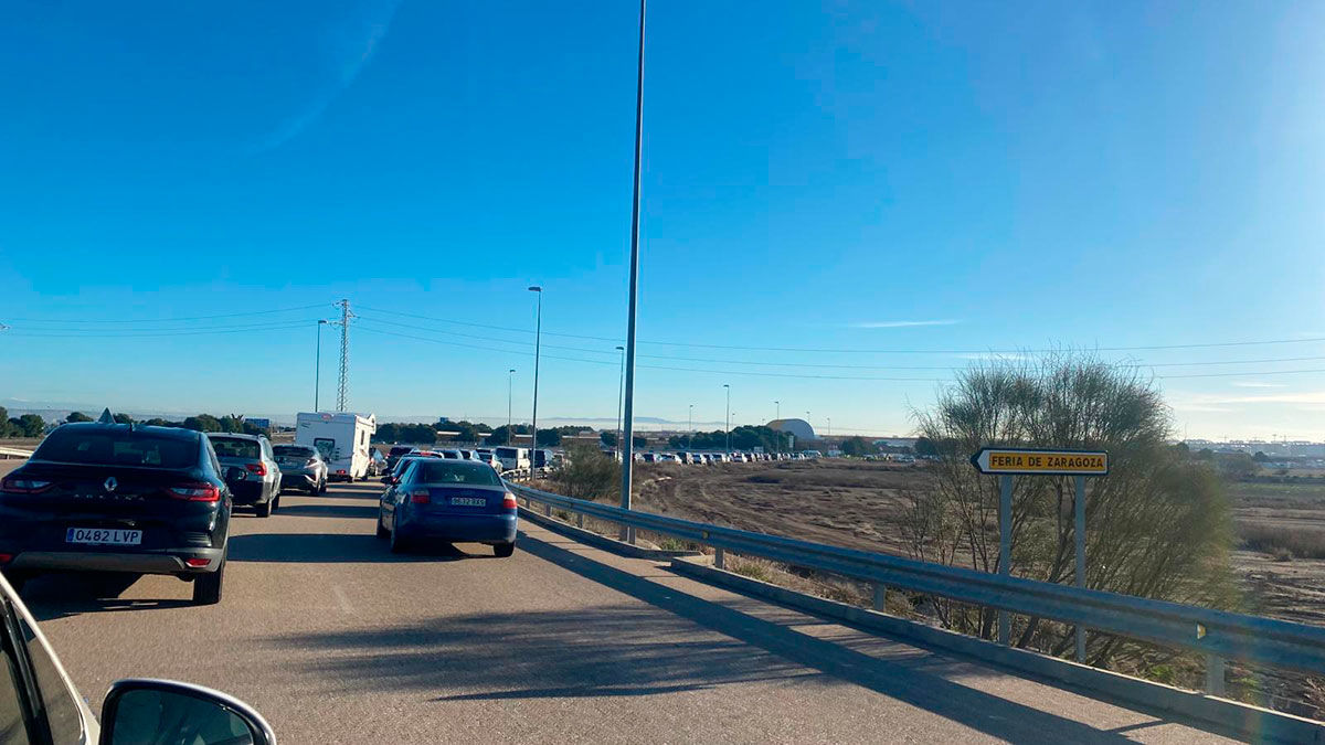 Los atascos han dificultado el acceso a primera hora