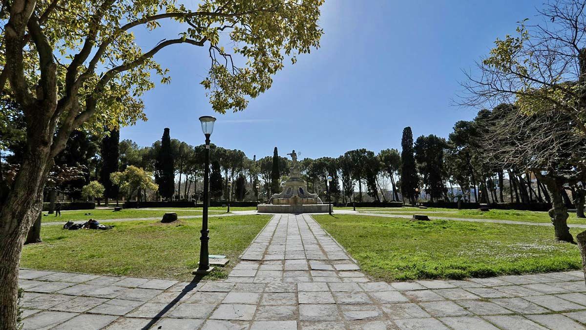 plaza-Princesa-Parque-grande-José-Antonio-Labordeta-Zaragoza-2