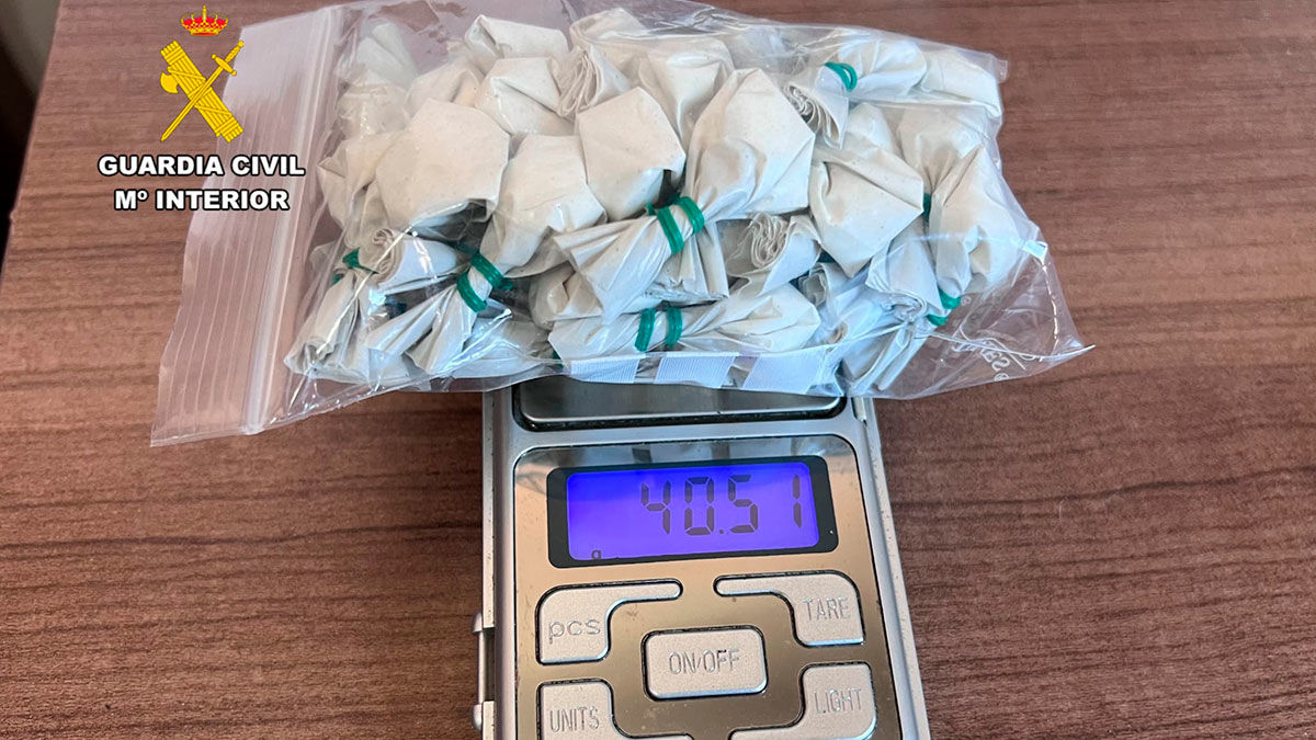 Parte de los efectos incautados en los registros. Foto: Guardia Civil