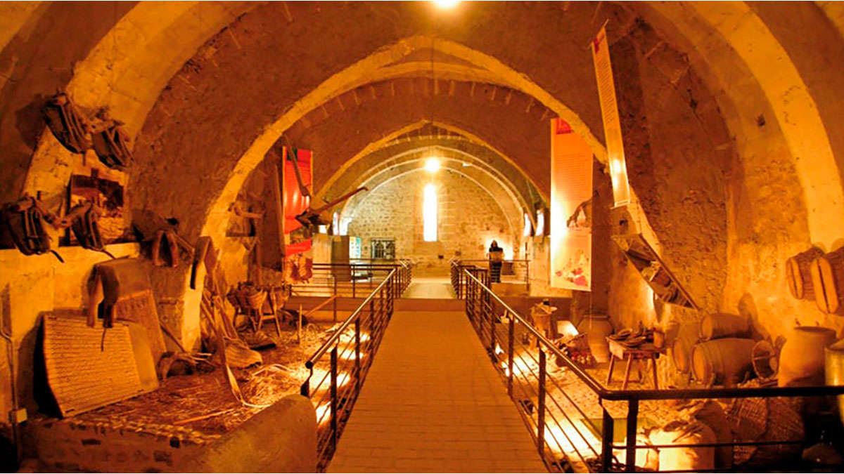 monasterio-dentro
