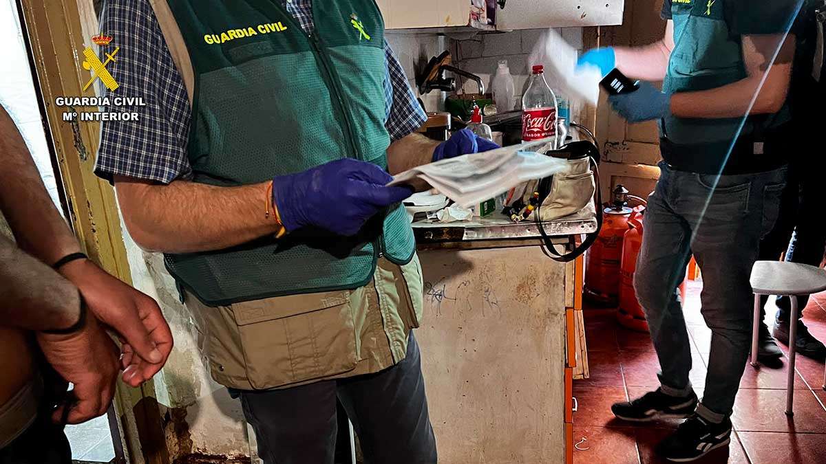 Desmantelada una red en Borja que pagaba hasta 800 euros por regularizar a inmigrantes ilegales