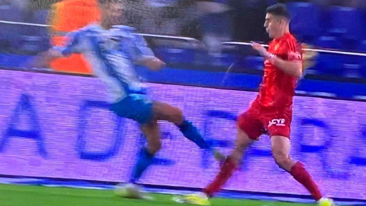 Este es el golpe sufrido en Riazor del que se recupera Marcos Luna