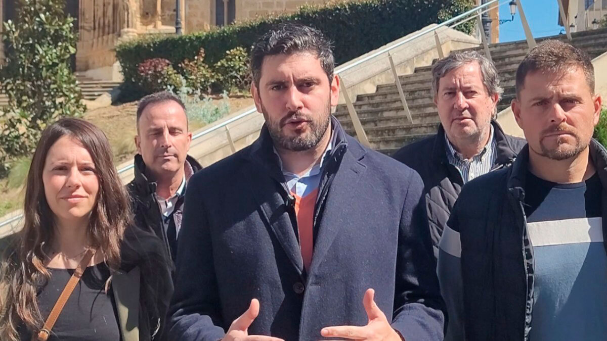 Alejandro Nolasco en su visita a Caspe