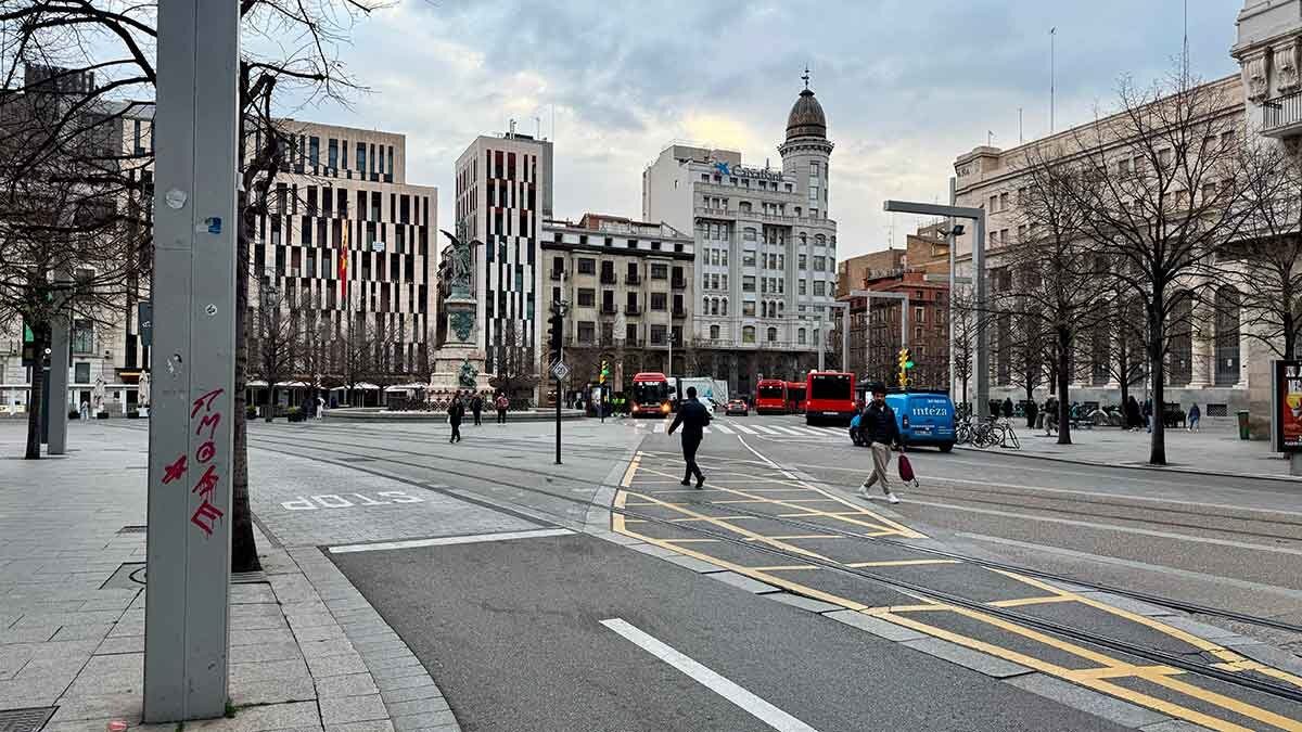 el suceso se ha producido en torno a las 8.00 horas de este miércoles, cuando un bus urbano ha sufrido una avería y ha quedado inmovilizado en el paseo de la Independencia.