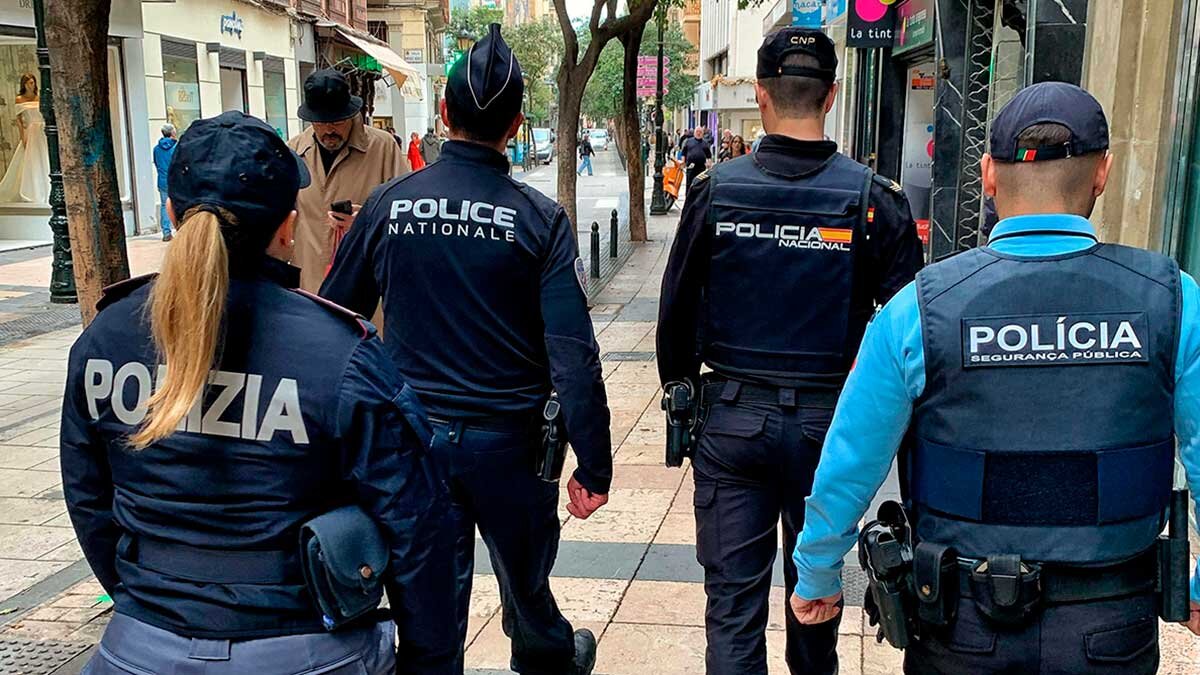 El Proyecto Comisarías Europeas continúa así consolidándose como un ejemplo de colaboración transnacional y una apuesta por una seguridad pública cercana, eficiente y coordinada