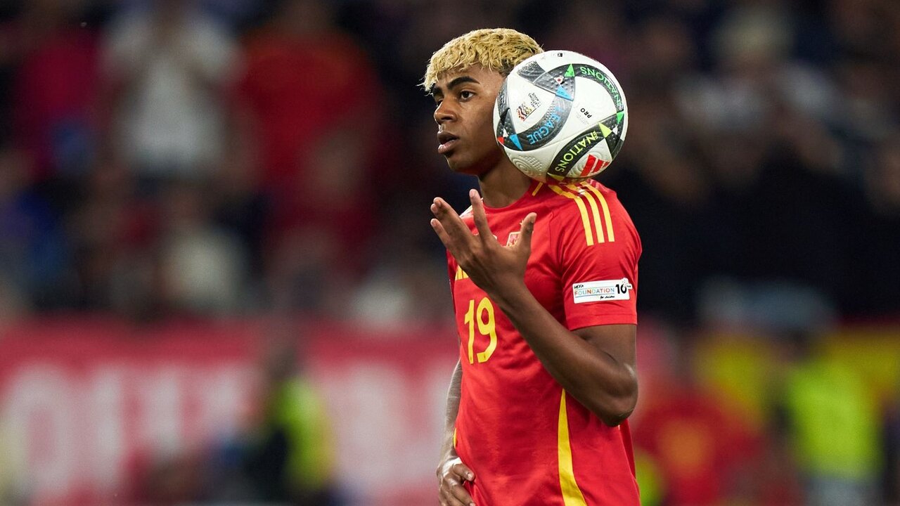 Lamine Yamal fue el MVP del partido tras su doblete. Foto: Selección Española de Fútbol.