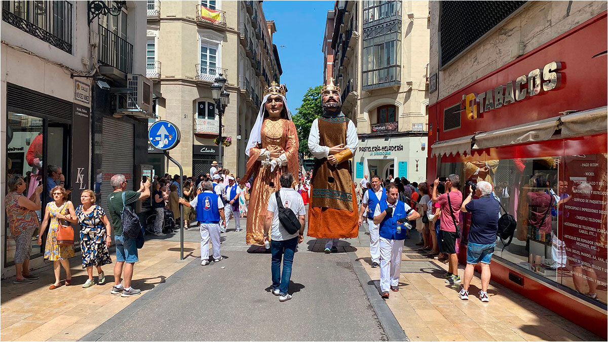 corpues-christi-gigantes