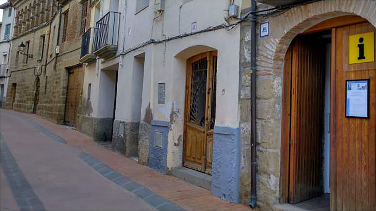 Oficina-de-turismo-de-Ayerbe-1